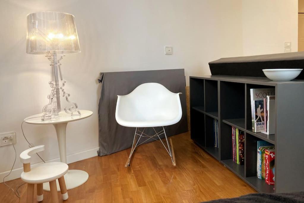 Thesan Lodge, Chic & Modern Design Apartment Гросето Екстериор снимка