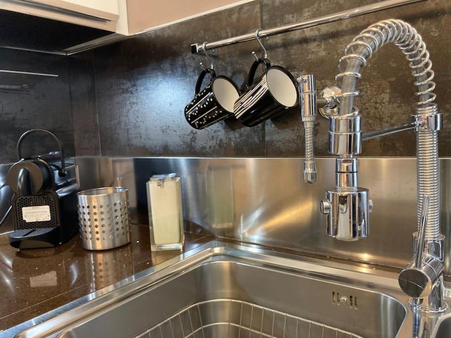 Thesan Lodge, Chic & Modern Design Apartment Гросето Екстериор снимка